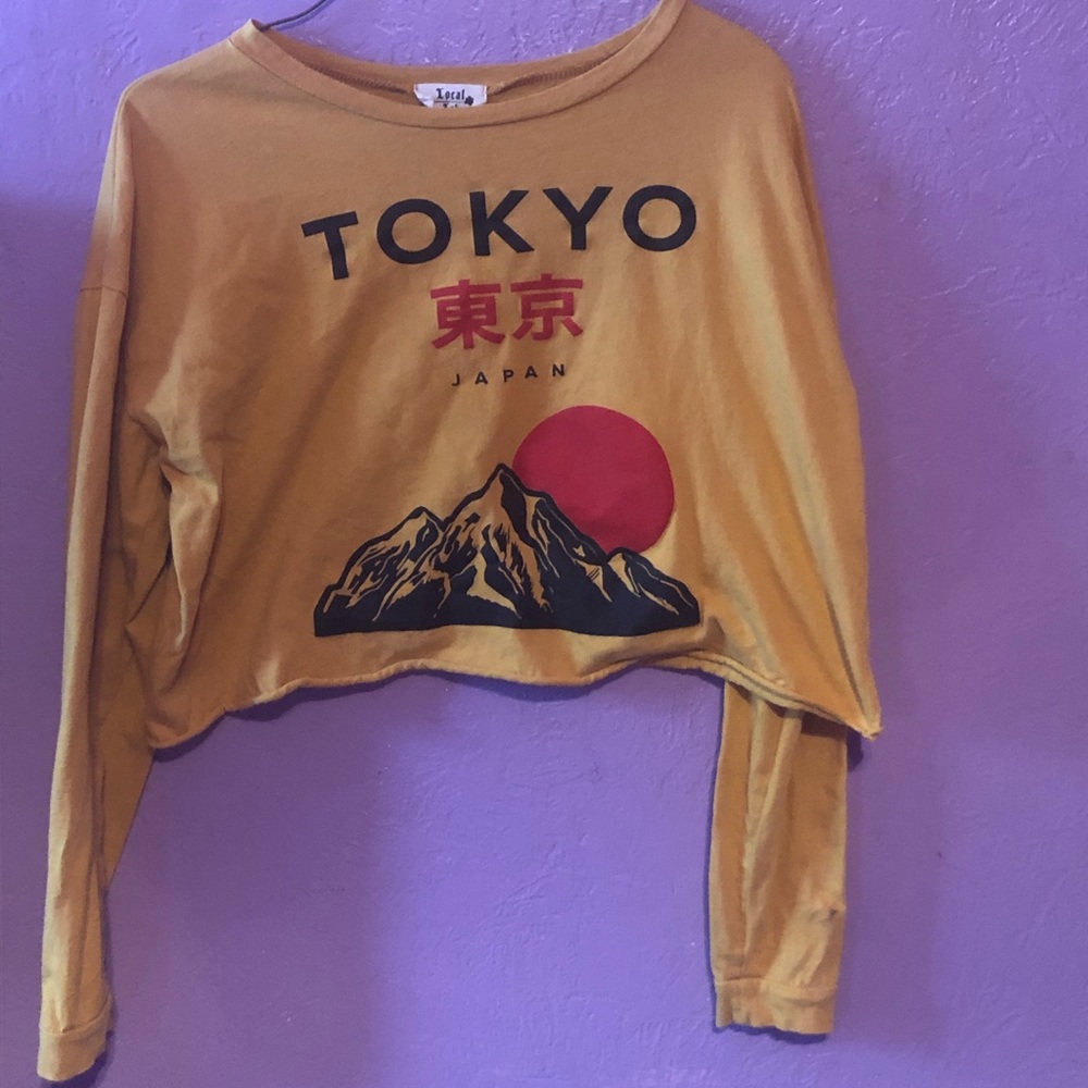 Crop top